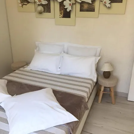 T2 Proche Plage Apartment